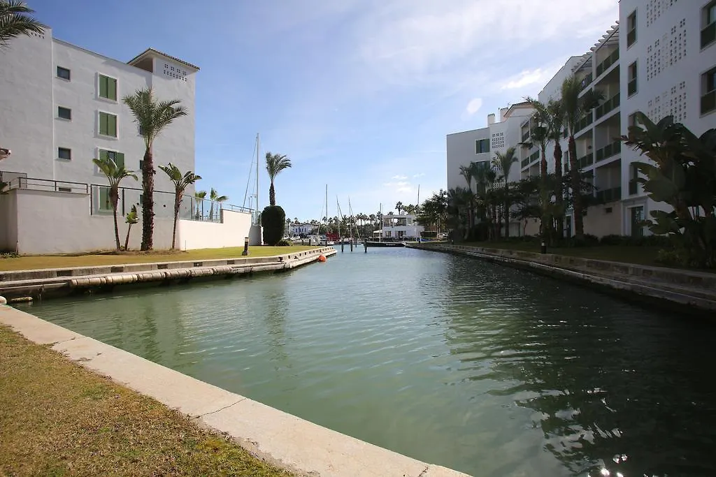 Jungla Del Loro Hotel Sotogrande 0*,  Spain