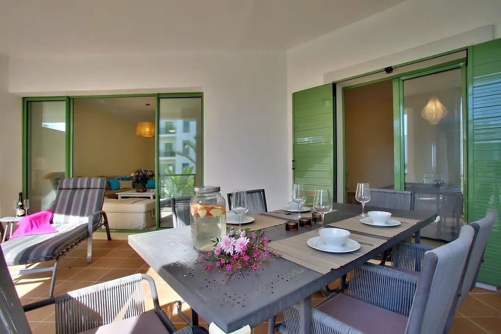 Jungla Del Loro Hotel Sotogrande Apartment