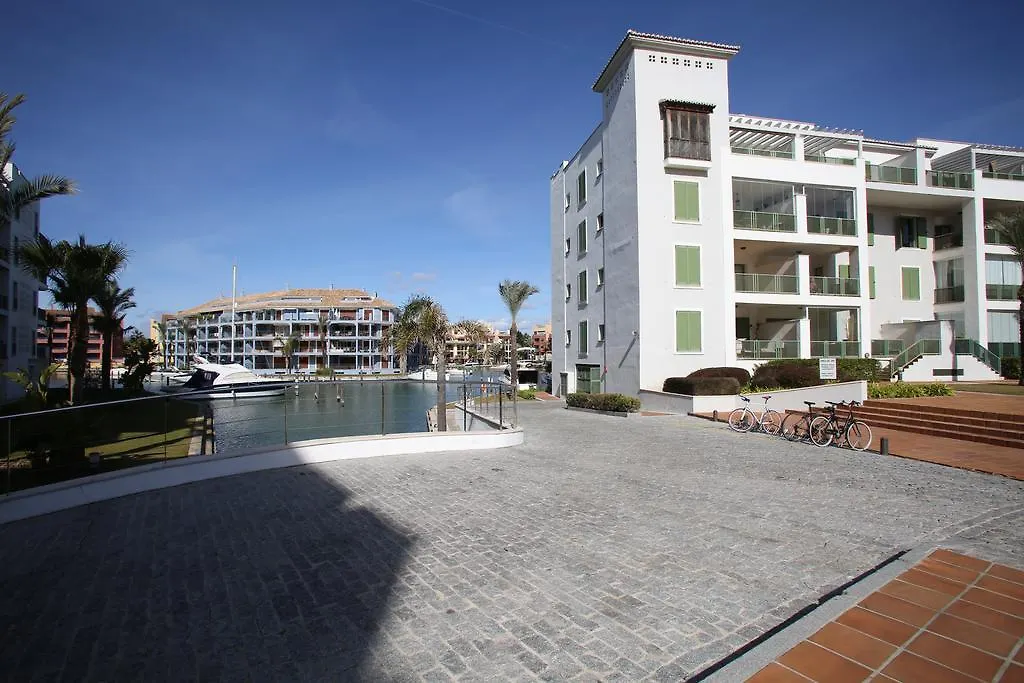 Jungla Del Loro Hotel Sotogrande